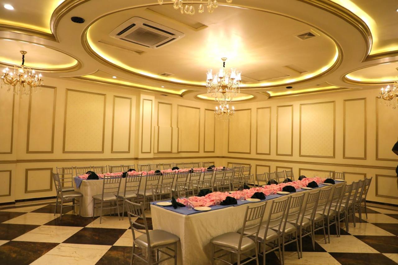 Rachna Hotel Gujranwala Exterior foto